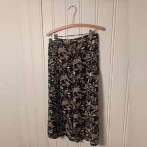 Fun!- Floral Black and Cream Skirt- Size M